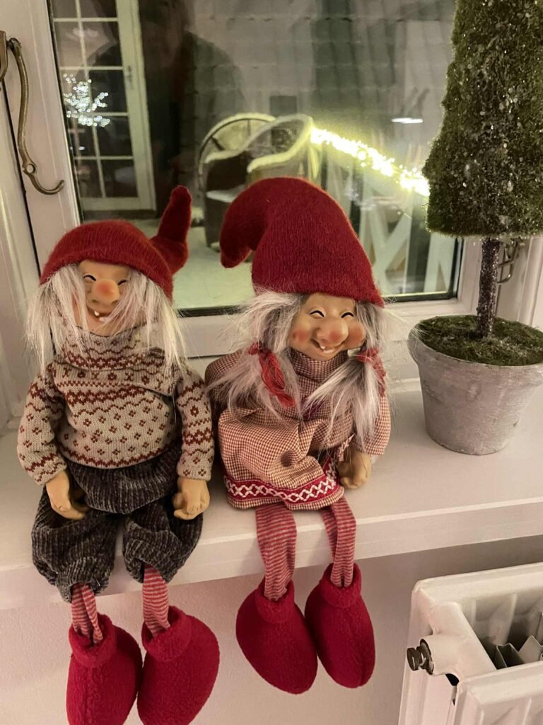 59b9893d-53aa-4823-98b5-0e5b85c3b8b0